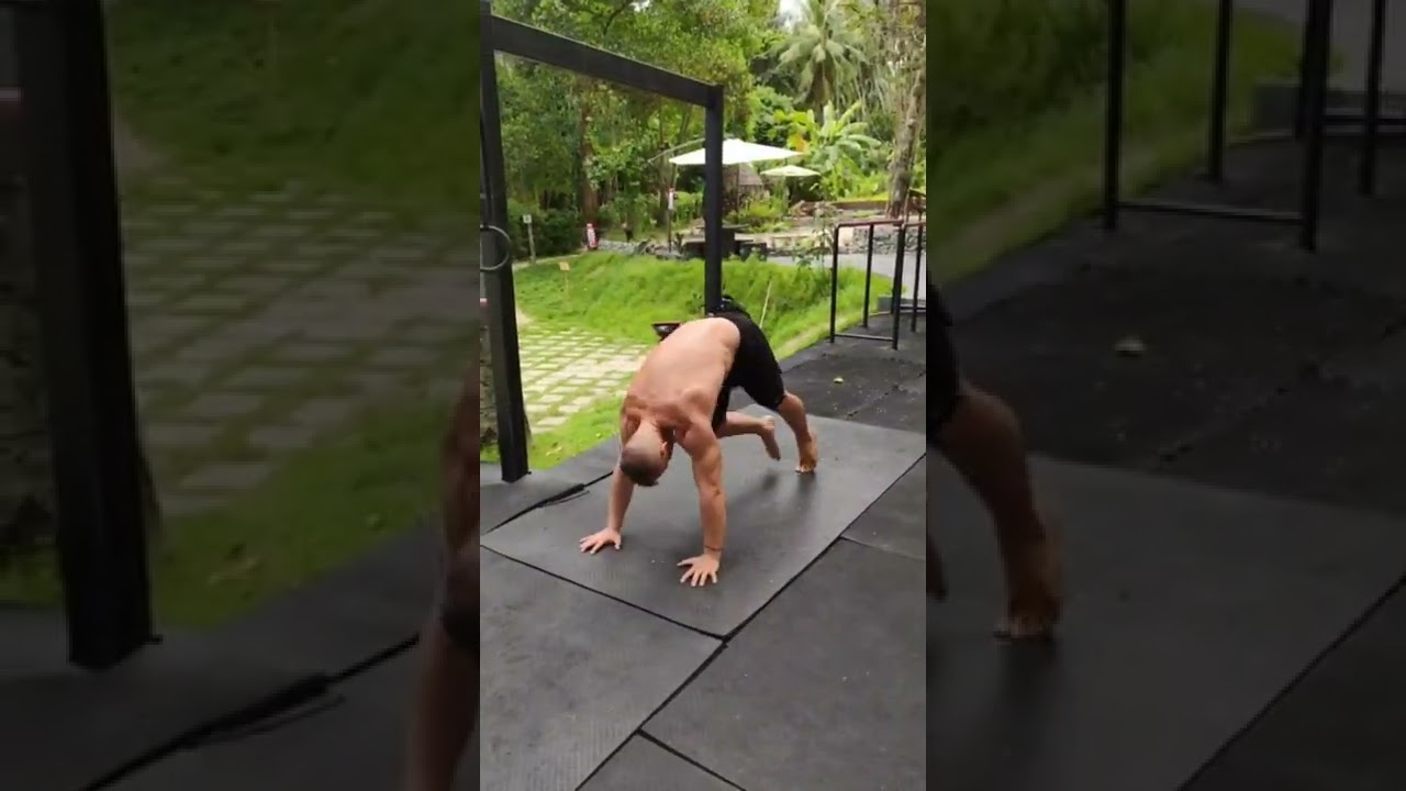 Hindu Push-ups | Combining Strength & Mobility thumnail