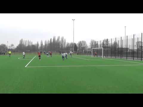 11 januari 2014 VV De Meern A1 - Elinkwijk A1 vr 2-4 Doelpunt Elinkwijk (0-1)