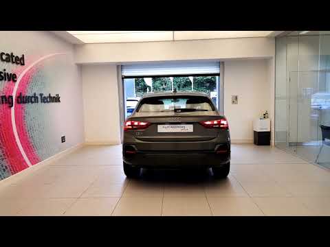 201D17054 - 2020 Audi Q3 SB 35 TDI 150 S-T SE AT 41,950