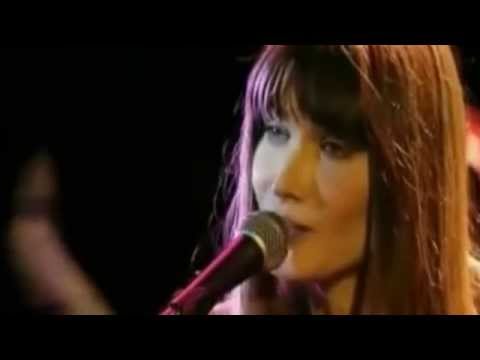L'amour - Carla Bruni