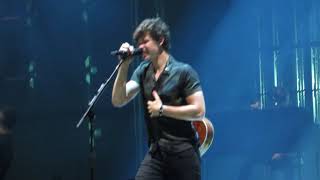 Shawn Mendes There's Nothing Holdin' Me Back Toronto Night 2