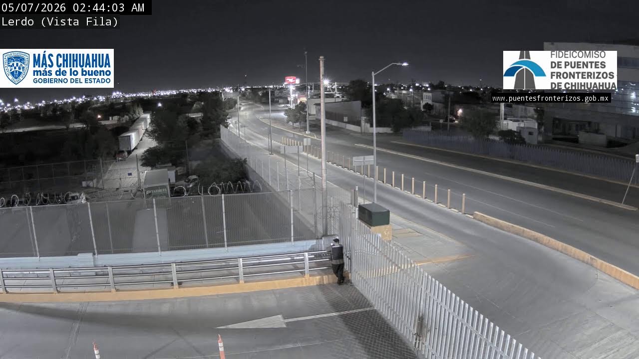 Live webcam view of Lerdo International Bridge Crossing Cam