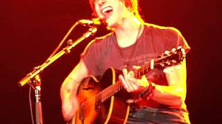 Tyler Bryant opening up for Jeff Beck at Casino New Brunswick "Kick the Habit"