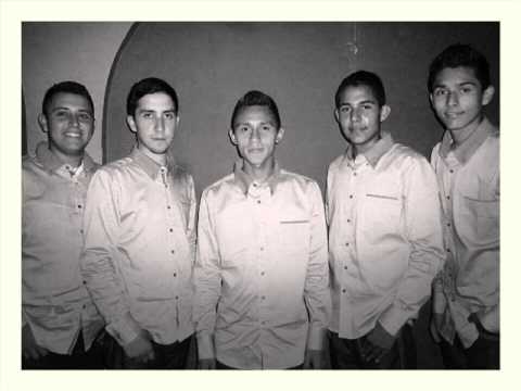 Grupo Aktitud - popurrí cumbias - en vivo