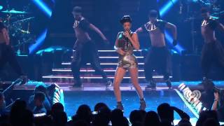 Rihanna performing Cockiness at iHeartRadio Festival 2012 (HD)