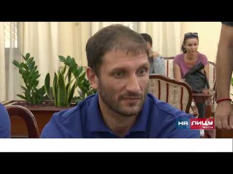 Rukometaši Metaloplastike Elixir na prijemu kod gradonačelnika Šapca (prilog: RTV AS)