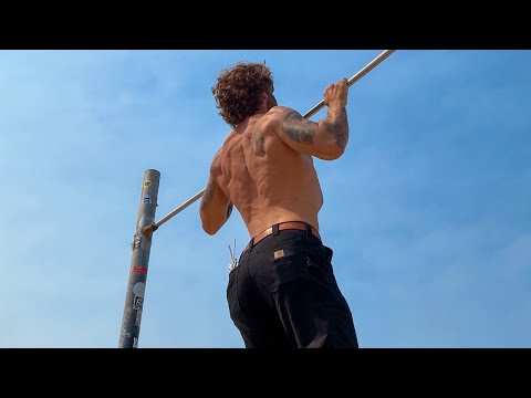 Jump Rope & Pullup Workout At Venice Beach