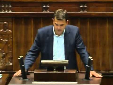 [74/245] Jacek Tomczak: Przedstawiona informacja o działalności IPN wskazuje, jak ważną i spo...