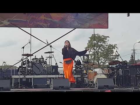 Alicja Dziurdziak - Wrecking ball (cover)