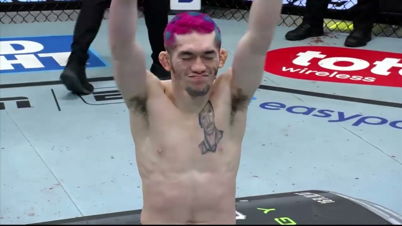 UFC | ¡MELQUIZAEL NOQUEA A CHARRIERE con PATADA en la cara!