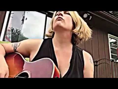 Promotional video thumbnail 3 for Vessy Mink