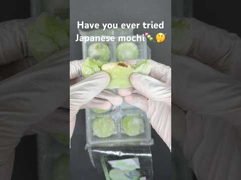 Have you ever tried authentic Japanese mochi🍡🤔