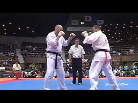 Kyokushin Karate with Head Punches (Shinken Shobu) - Aleksandar Komanov vs Sergey Osipov
