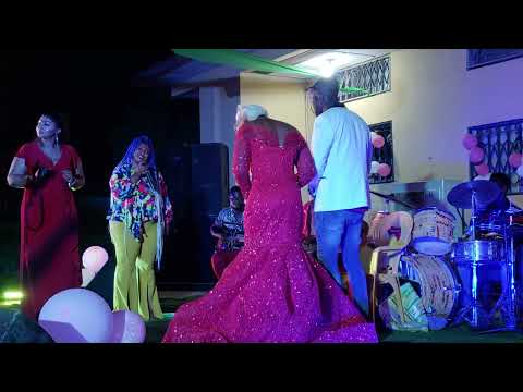 Concert Live Spécial SAINT VALENTIN Diamounou Condé