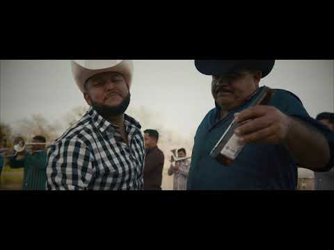 Toño Lizárraga Ft Chuy Lizárraga - Me pego la gana. (En vivo)