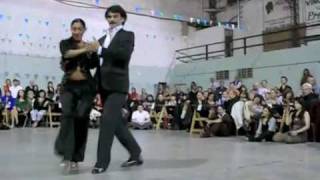 Bruno Tombari & Mariángeles Caamaño en el Morán - Saludos - Sans Souci