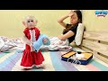 Monkey Molly Takes Good Care Of Mom When Mom S Husband Is Away
