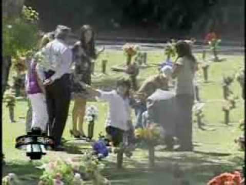 SuperXclusivo 3/9/11 - Lorenzo Cacho cumple 1 año de muerto 3/3