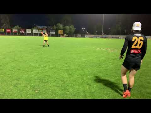 Sherrin Precision – Kicking in 3’s