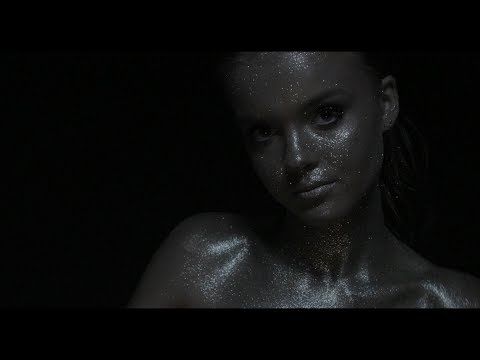 Money Honey אנה זק