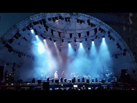 Hooverphonic - Mad About You - live at Afterhills