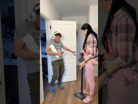 We miss each other like crazy. Funny family #couple #comedy