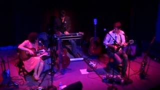 12 El Salvador - Carrie Rodriguez 6/9/2010 @ The Melting Point - Athens, GA