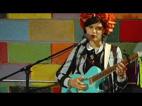SoKo - We Might Be Dead By Tomorrow (Amoeba Green Room Session)