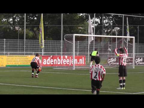 14 juni 2012 Alphense Boys nieuwe C1 - VV De Meern nieuwe C1 vr 1-2 Doelpunt Vinny