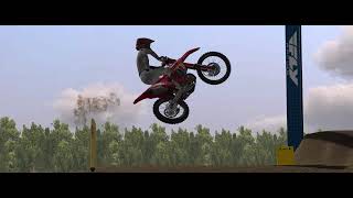 Space Travelling | MX Bikes