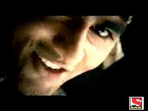 download lagu mp3 mp4 Left Right Left Ringtone, download lagu Left Right Left Ringtone gratis, unduh video klip Left Right Left Ringtone