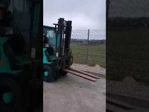 Mitsubishi FD25T, forklifts
