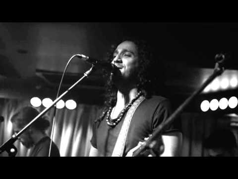 NATIVOSOUL - No Mo' - Live at Jam Gallery