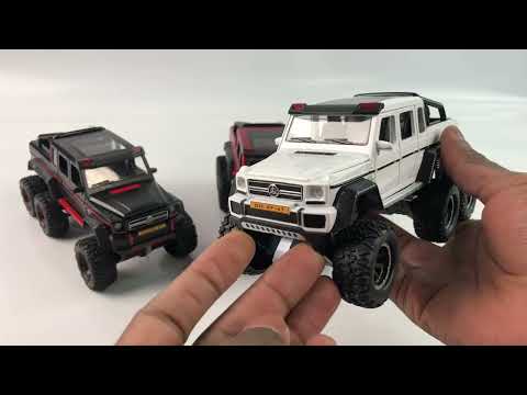 Металлическая машинка Che Zhi 1:22 «Mercedes-Benz G-Class AMG 6х6» CZ122-1, 23,5 см., свет и звук, инерционная в коробке / Микс