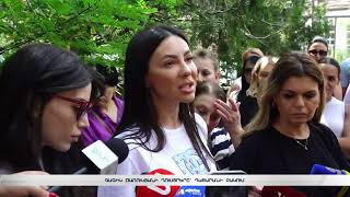 Իր հոբբին է դա, փոքրուց պահել ենք այդ կենդանիներին, հայրս սիրում էր թոռների հետ կերակրել նրանց