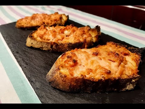 BRUSCHETTE SAPORITE con salsiccia e..........con #videoricetteinsieme