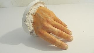 How to Make a Plaster Cast of your Hand