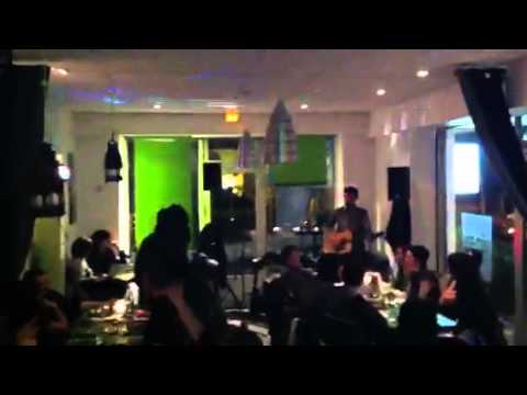 ROSE & WILLY @ RESTAURANT LE 102 - ANNECY (2011)