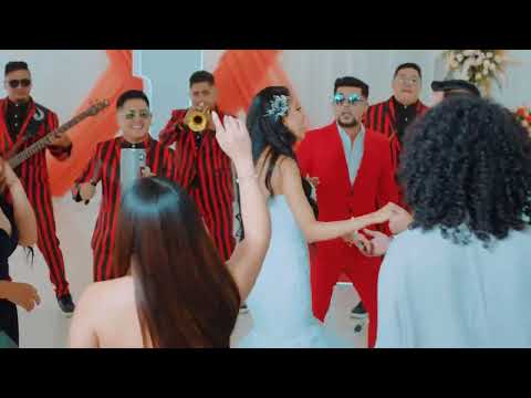 LA BOLA 8 - El Amor De Mi Vida (Video Oficial)