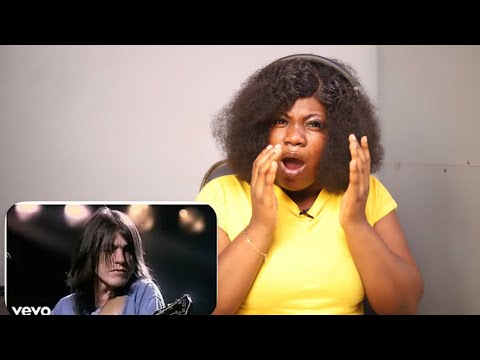 THE ENERGY!!! First Time Reaction to AC/ DC - "Thunderstruck"