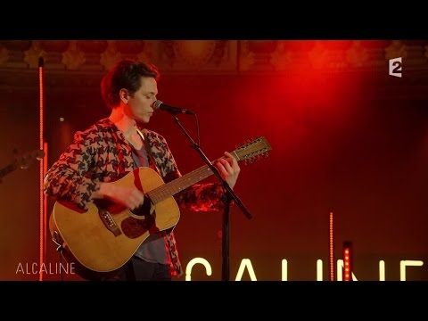 Alcaline, le Mag : Raphael - Sur mon dos en live