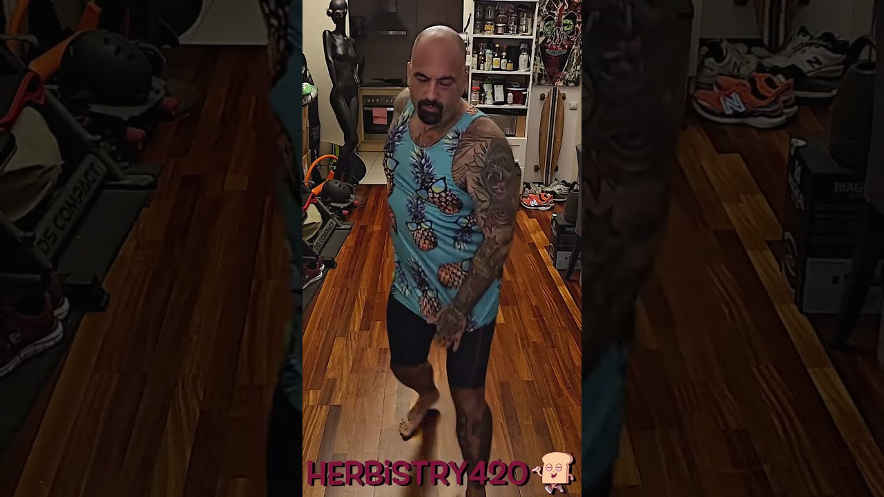 Who Does This Shit Ep009 — 5 Amazing Stoned Moments