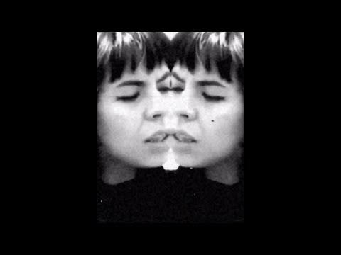 Pia Paez - Tonada Del Caminante Dark Mix ft. Un Tipo Sin Ritmo- Official Video