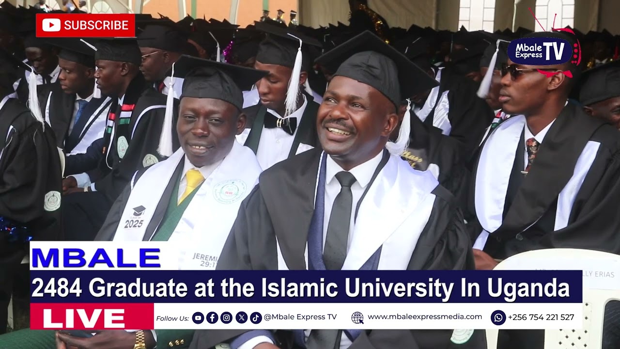 Over 2000 graduate at IUIU as Museveni calls upon youths to desist from subversive activities