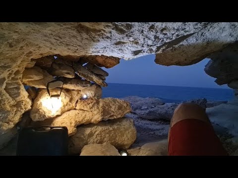 2 Days Solo Camping Under The Rock By The Sea, Primitive Shelter, Cooking, Bushcraft, ASMR