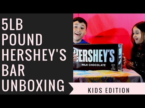 5 LB Pound Giant Hershey’s Candy Bar Unboxing Sienna