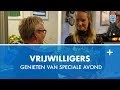 Vrijwilligers genieten van avond vol verwennerij