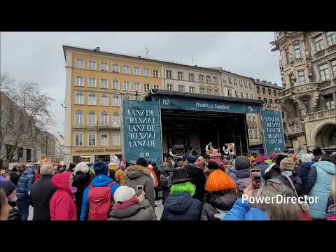 2. MIX Fasching Marienplatz & Karlsplatz Stachus, 15.02.2026 Fasching So. München - Cagey Strings