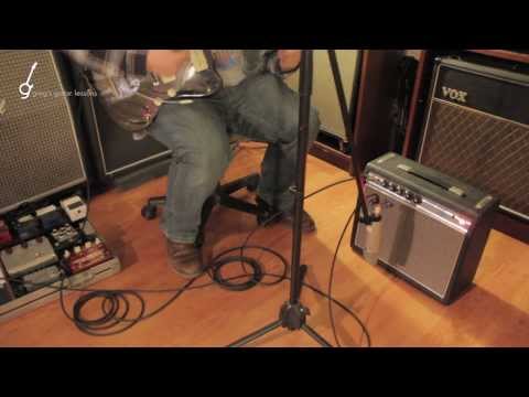 Quick Clip: '68 Fender Vibro Champ [Silverface, Vintage Jazzmaster]