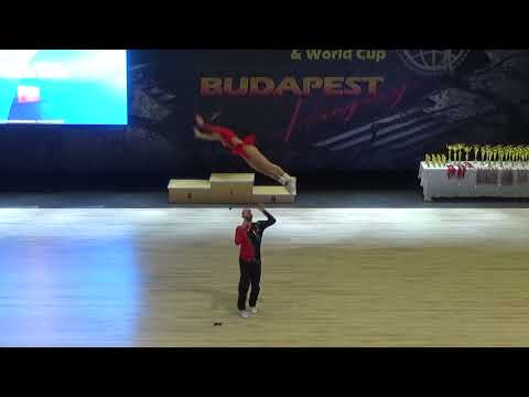 MCFS ACRO, POL - KRĘGIEL Natalia - SZPULECKI Bartosz, 6. Place  [www.rokenrol.cz]